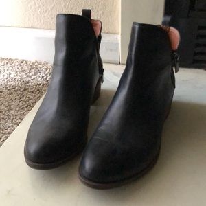 Lucky brand leather flat bootie